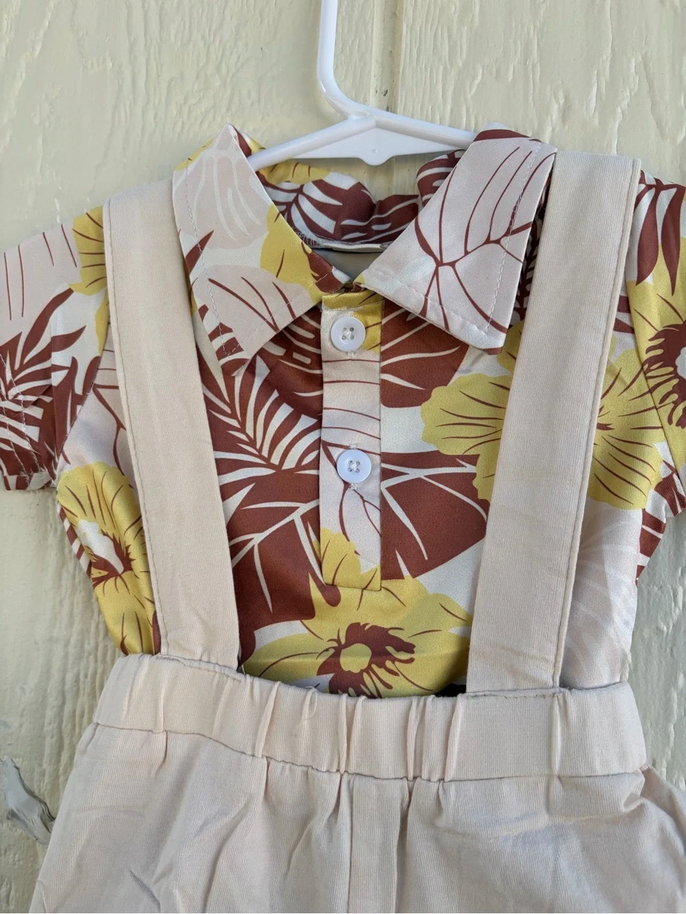 Cream Suspender Shorts with Yellow & Brown Floral Bodysuit - Girls Bottoms 12 M